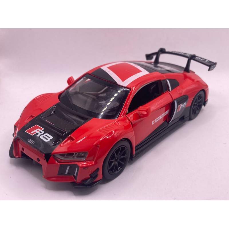 AUDI R8 LMS USED UNDER LICENSE