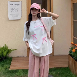 พร้อมส่ง 🎀 เสื้อยืด oversize เสื้อยืดแขนสั้นแฟชั่นผู้หญิง พิมพ์ลายโบว์ลำลองทรงหลวม สไตล์เกาหลี