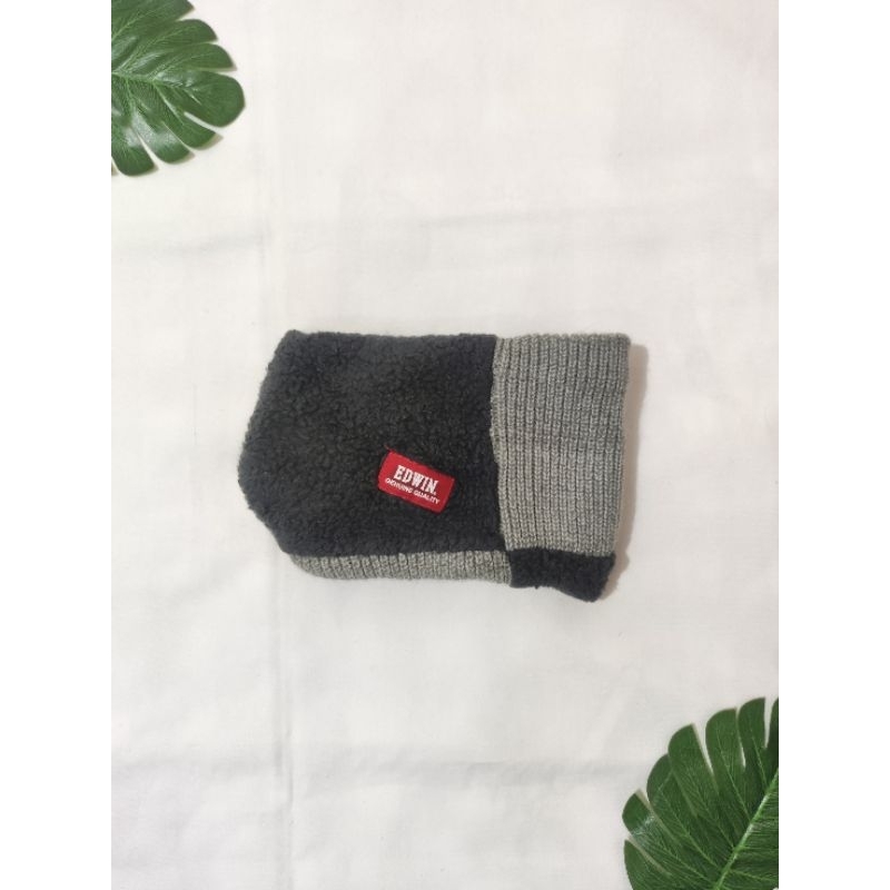 ปลอกอุ่นคอ Edwin (มือสอง)