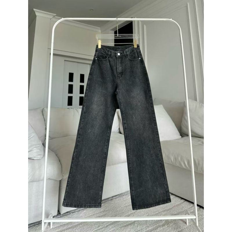 PTJ3303 ส่งต่อกางเกงยีนส์ทรงสวย ใส่ได้ทุกลุค เนื้อผ้าดีมาก ยังไม่ได้แกะป้าย ซื้อมาผิดไซด์