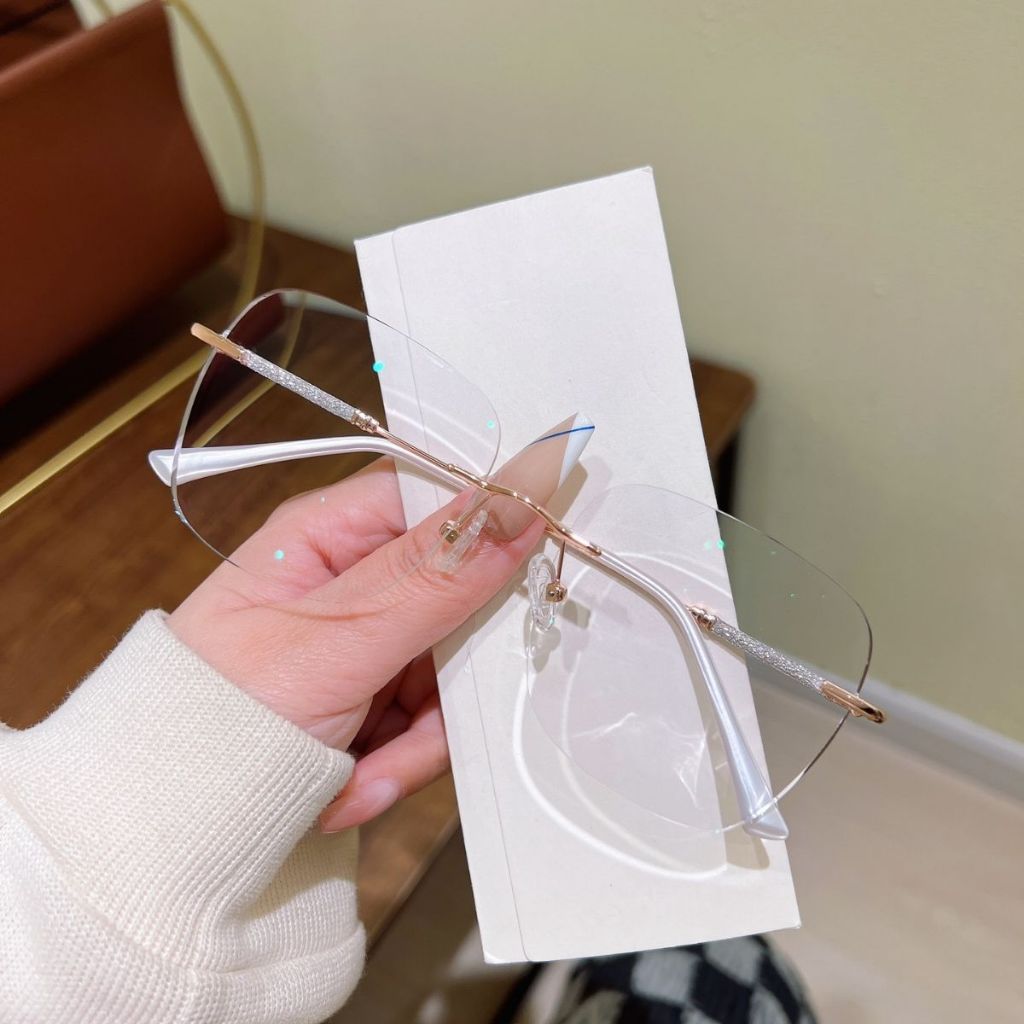 [ส่งจากกทม]แฟชั่น แว่นตาไม่มีขอบแว่นตาป้องกันแสงสีฟ้าแว่นอ่านหนังสือแว่นสายตายาวใส่สบายไร้ขอบน้ำหนักเบาค่าสายตาUnisex - รูปที่ 7