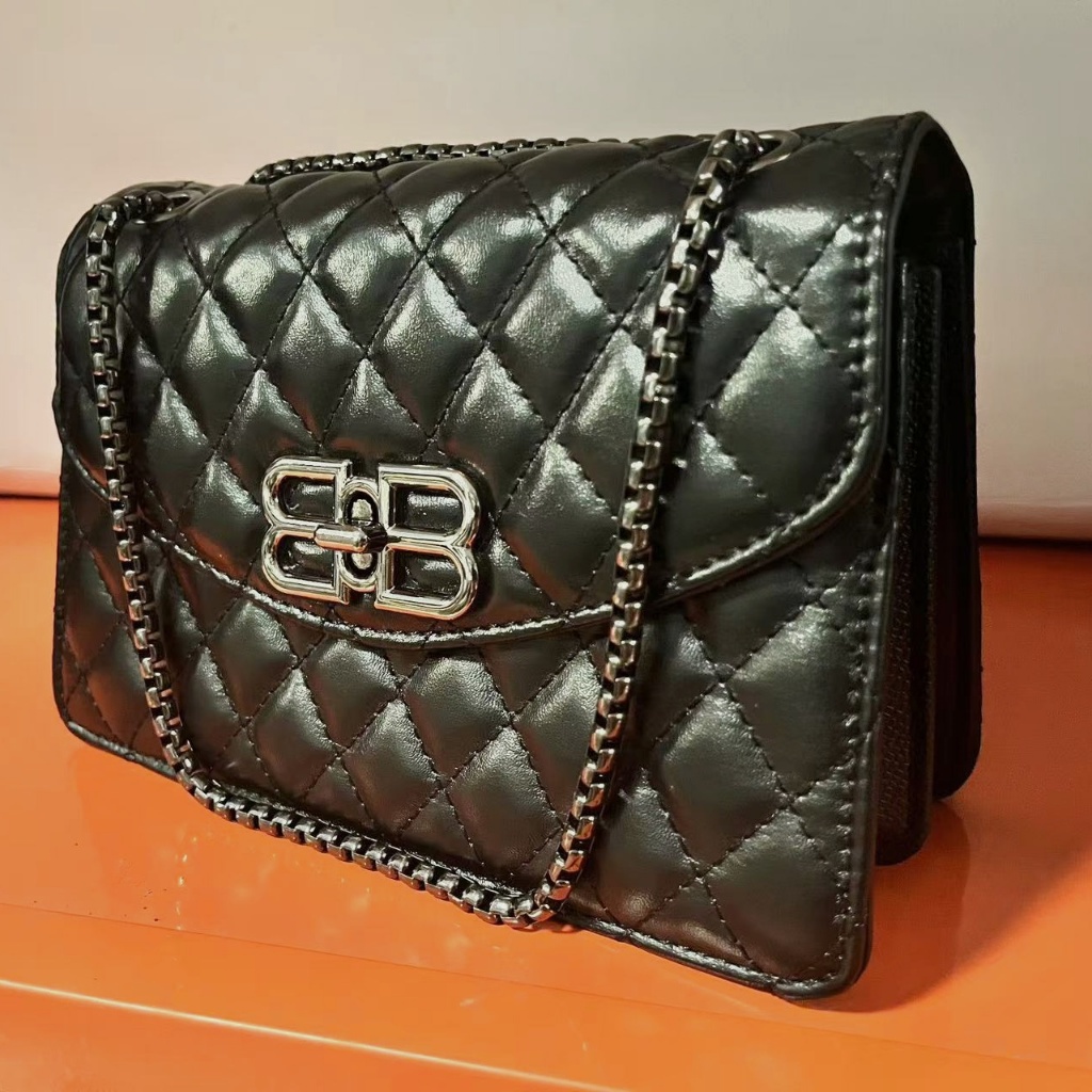 กระเป๋าผู้หญิง สะพายข้าง สะพาย ไหล ทรงเหลี่ยม ลายสก็อต วัสดุหนังPUพรีเมี่ยม #025