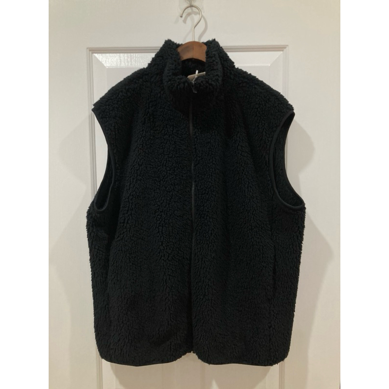 🧉เสื้อกันหนาวผู้ชายสีดำUinqlo(new)sizeXLขนาดรอบ อก48นิ้ว ความยาววัดจากไหล่ 25 นิ้ว