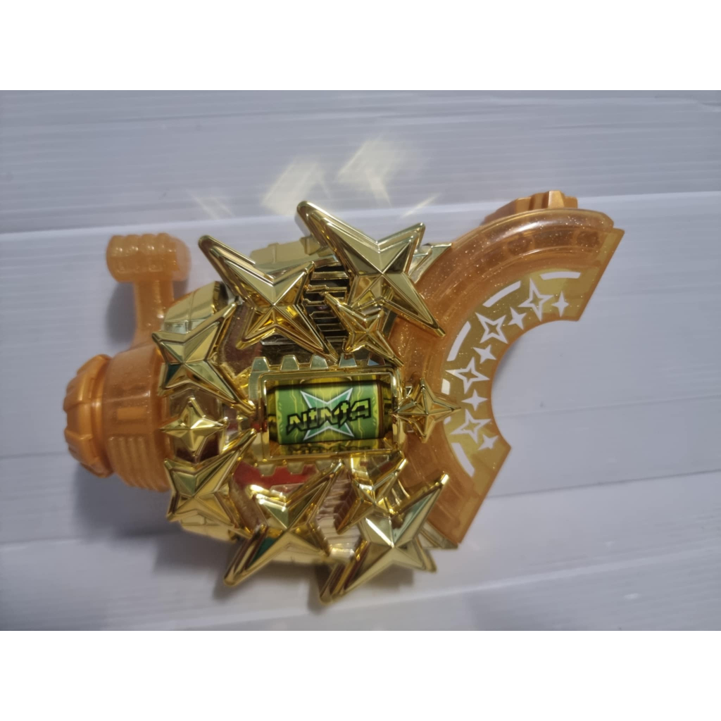BANDAI Kamen Rider Geets DX Fever Slot Raise Buckle