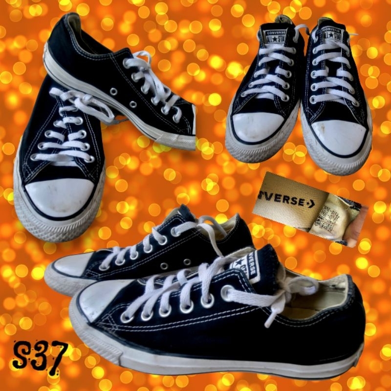 รองเท้า​ผ้าใบ​ Converse