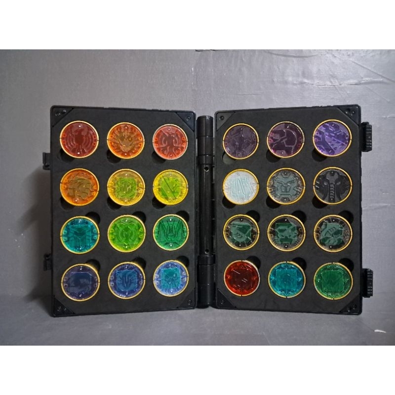 Dx Medal OOO Combo เหรียญโอส คอมโบ มาสไรเดอร์ โอส Kamen Rider OOO