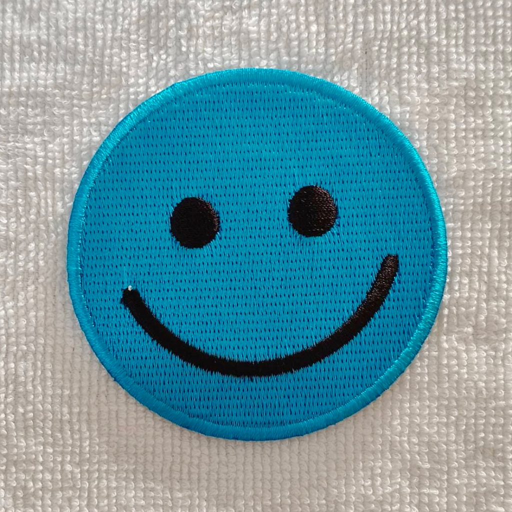 อาร์ม ตัวรีด อาร์มติดเสื้อ รูปหน้ายิ้ม อีโมจิ emoji Smile Face Patch heart หัวใจ ตกแต่งเสื้อผ้า สติ๊