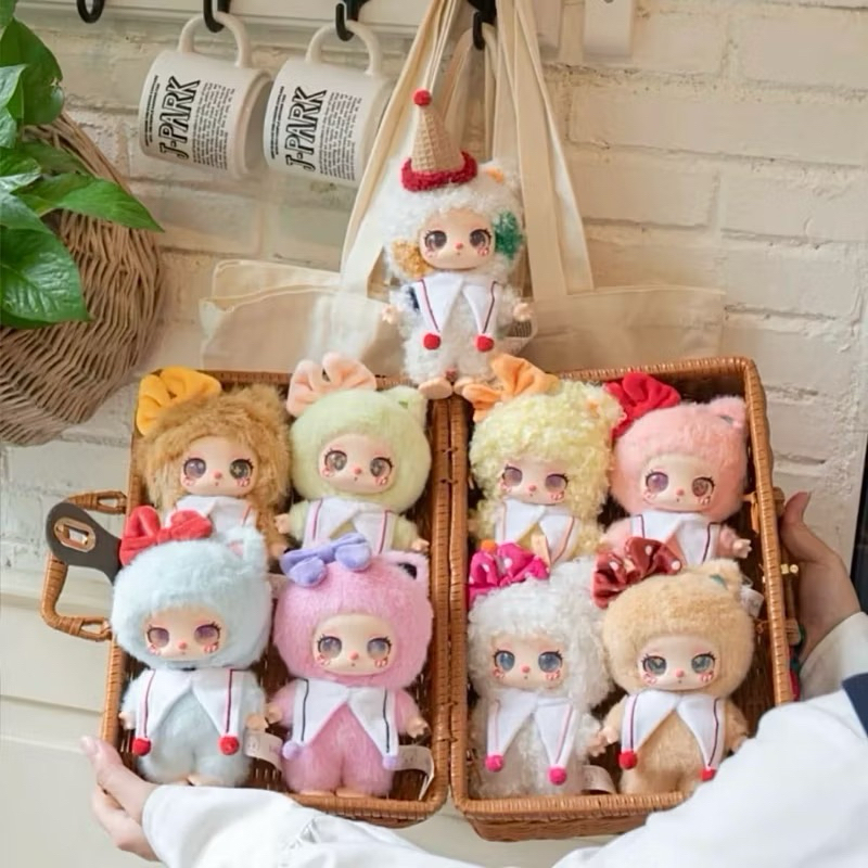 (ยกบล็อก⚡️พร้อมส่ง) Liila Lucky Cat V.3 พวงกุญแจห้อยกระเป๋า 🍀