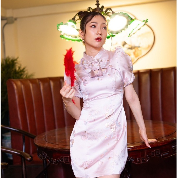 FLOWER BROWN Shū wén dress - เดรสงานทอสีชมพู