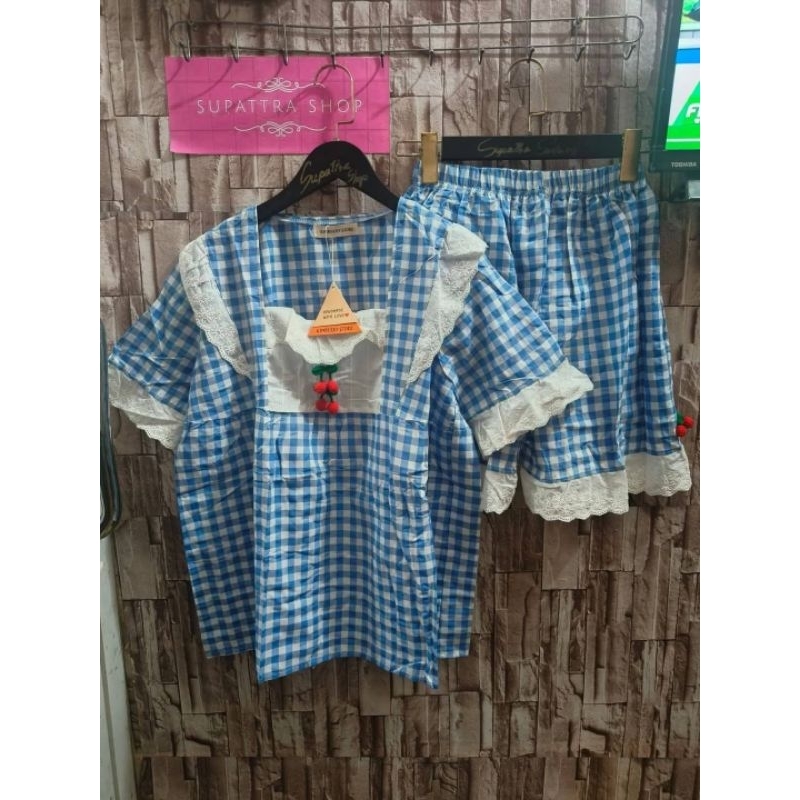 ชุดนอน ป้ายkimberry store
แขนสั้น-ขาสั้น

ฟรีไซส์