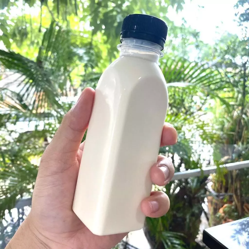 ขวดเหลี่ยมตัดทรงสูง 200 ml 100 ใบขวดมินิมอล (สั่งไม่เกิน 100 ใบ/ออเดอร์เท่านั้น)