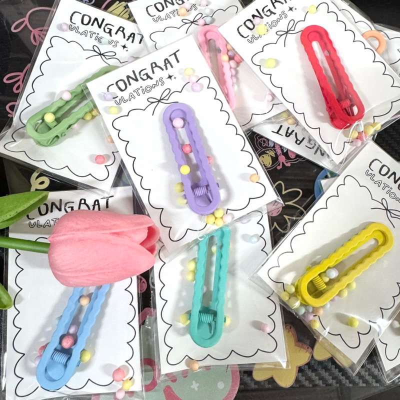 ของขวัญปัจฉิม กิ๊ฟติดผม (คละสี) วัสดุโลหะ สีสวยสดใส แพ็คพร้อมแจก