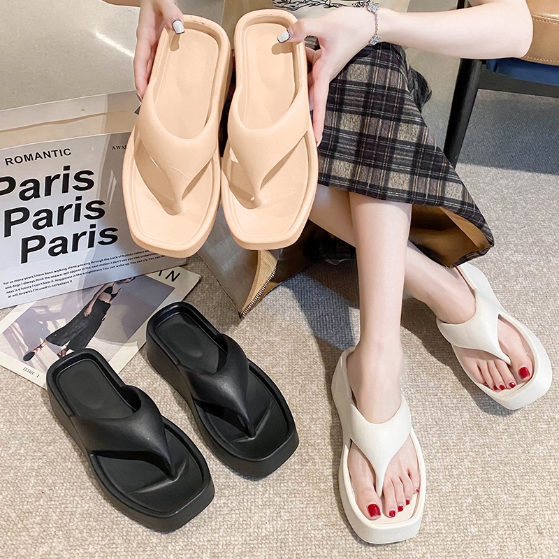 Lateye สินค้าแนะนำพร้อมจัดส่ง รองเท้าหูหนีบแฟชั่นผู้หญิง งานสวย ทรงดี พร้อมส่งให้เลือกหลายสี บอกเลยว่าสีสันสดใสงานดีน่าร