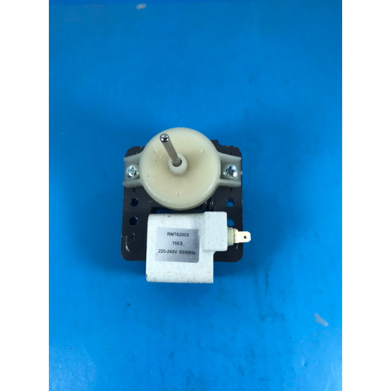 ST1002 TOSHIBA # B-45 มอเตอร์พัดลมตู้เย็น TOSHIBA แกน 3MM. แม่เหล็กหนา 15MM. 220V.