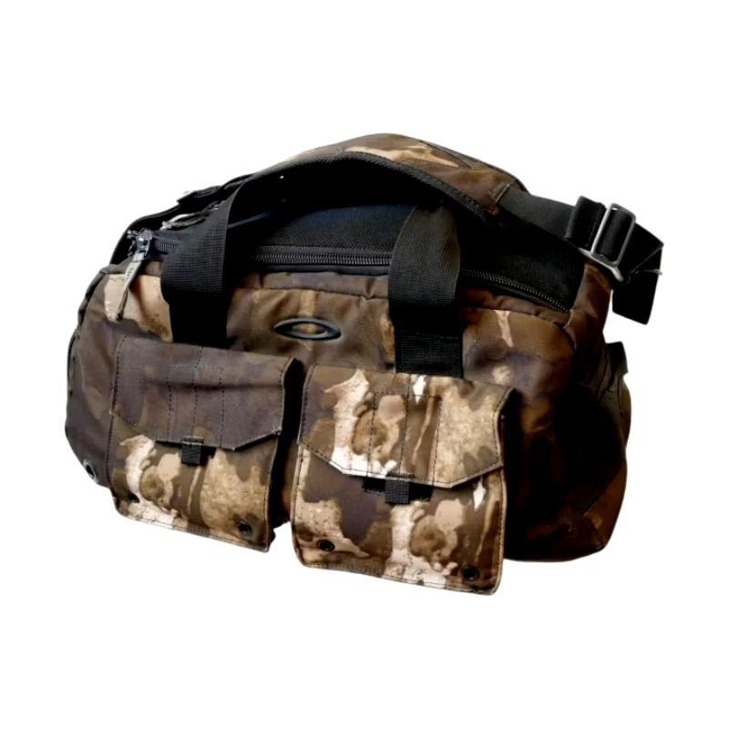 กระเป๋าสะพายข้างใบใหญ่ Oakley แท้💯