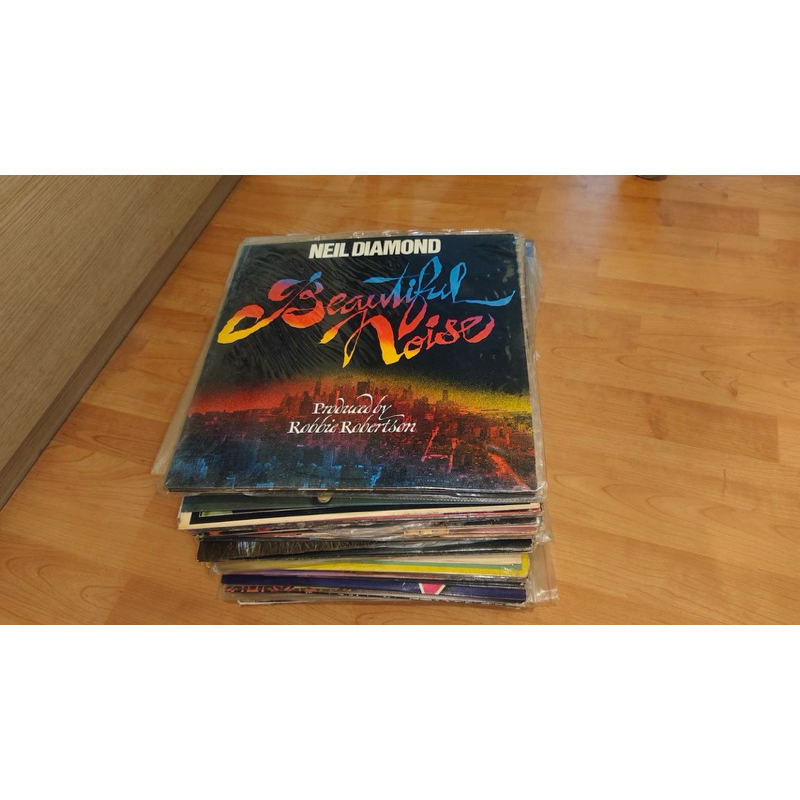 แผ่นเสียงมือสองเก่า เพลงสากล (สภาพ G/VG/VG+)