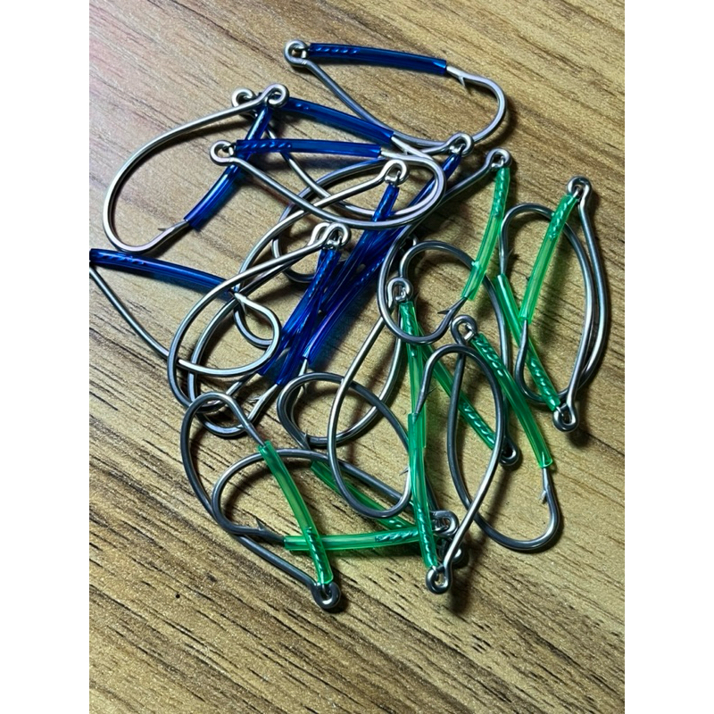 เบ็ดพร้อมการ์ดกันสวะ 1930ss (สั่งซื้อ3ชิ้นขึ้นไป) Byคนบ้า-ตกปลา