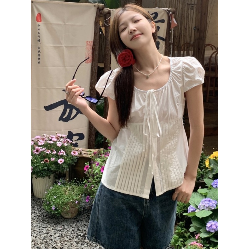 เสื้อเชิ้ตแขนสั้นสีขาวสไตล์ฝรั่งเศสสำหรับผู้หญิง