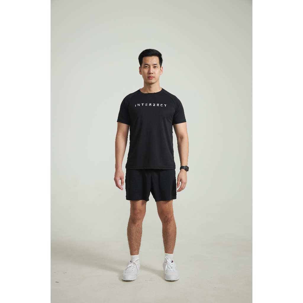 [พร้อมส่ง] Interzect : เสื้อออกกำลังกาย สีดำ (แขนสั้น)