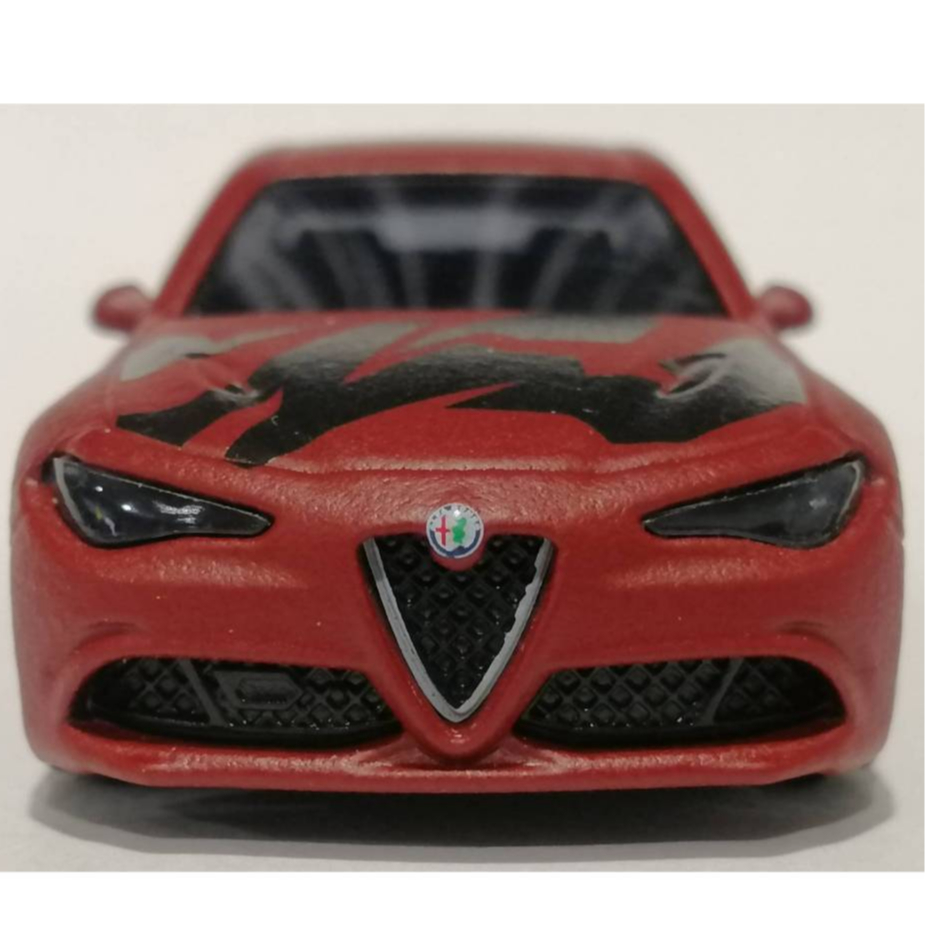 โมเดลรถ Majorette Alfa Romeo Giulia Dark Red Scale 1: 64 No Package