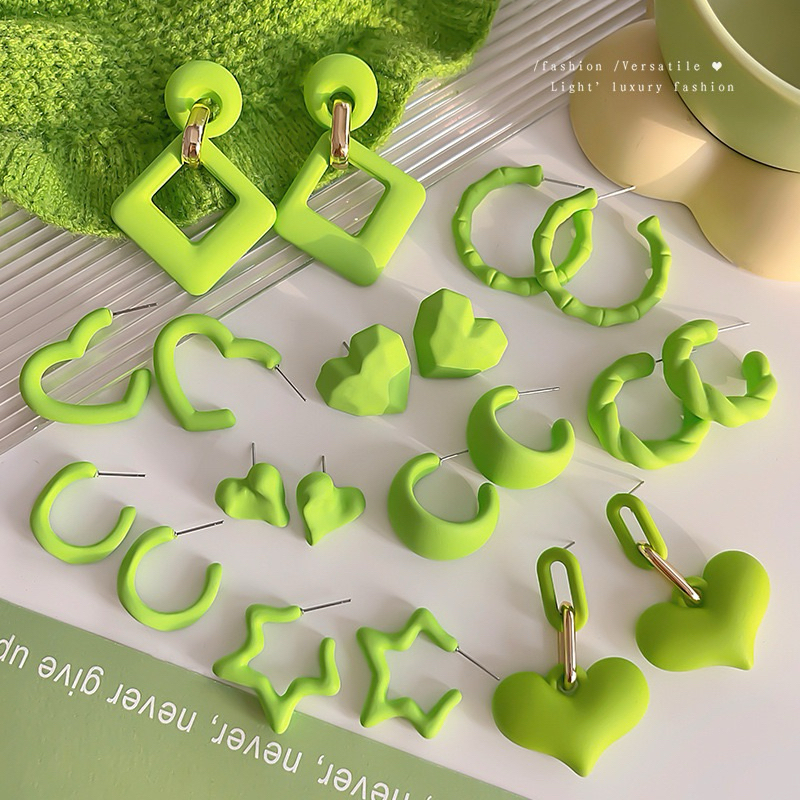 พร้อมส่ง เขียวมะนาว มินิมอล ต่างหูสีเขียว