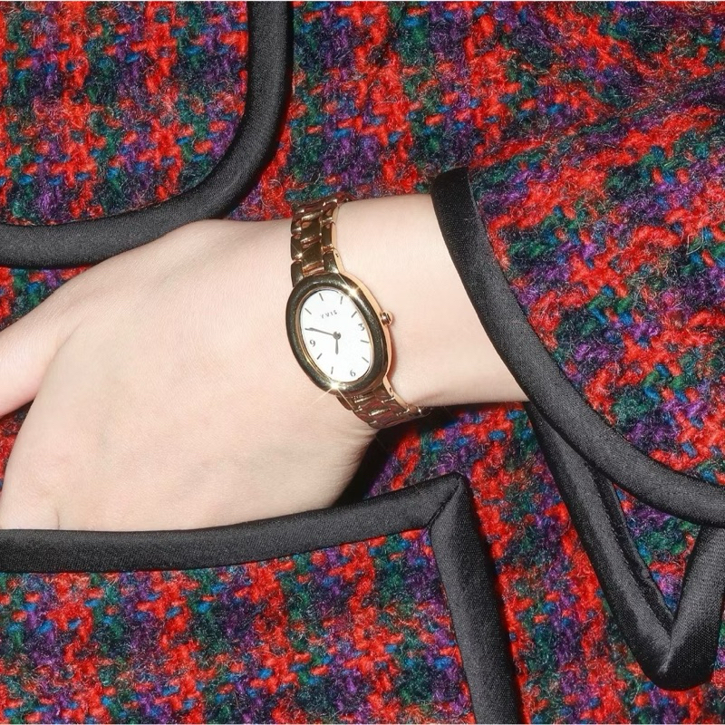 YVIS นาฬิกา YVIS นาฬิกาสีทอง คลาสสิค✨*พร้อมส่ง* พร้อมกล่อง อุปกรณ์ครบ ของใหม่ มีของไม่ต้องรอพรี