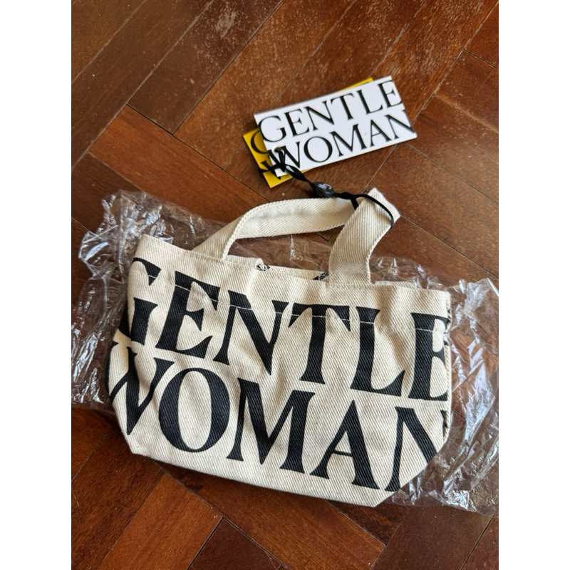 กระเป๋า GENTLEWOMAN - DHL ใบเล็กพร้อมสายสะพาย ใหม่ แท้