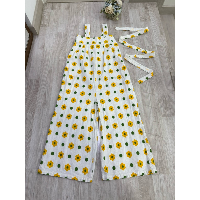 Used ชุดจั๊มสูทผ้าลินิน ชุดjump suit ❤️ 219 บาท❤️ มาพร้อมเชือกผูกเอว Size S,M,L อก ได้ถึง36”