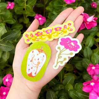 สติ๊กเกอร์ wunmoon ไดคัท handmade sticker พิมพ์สีพิเศษ ไม่กันน้ำ แบรนด์ Two in Row