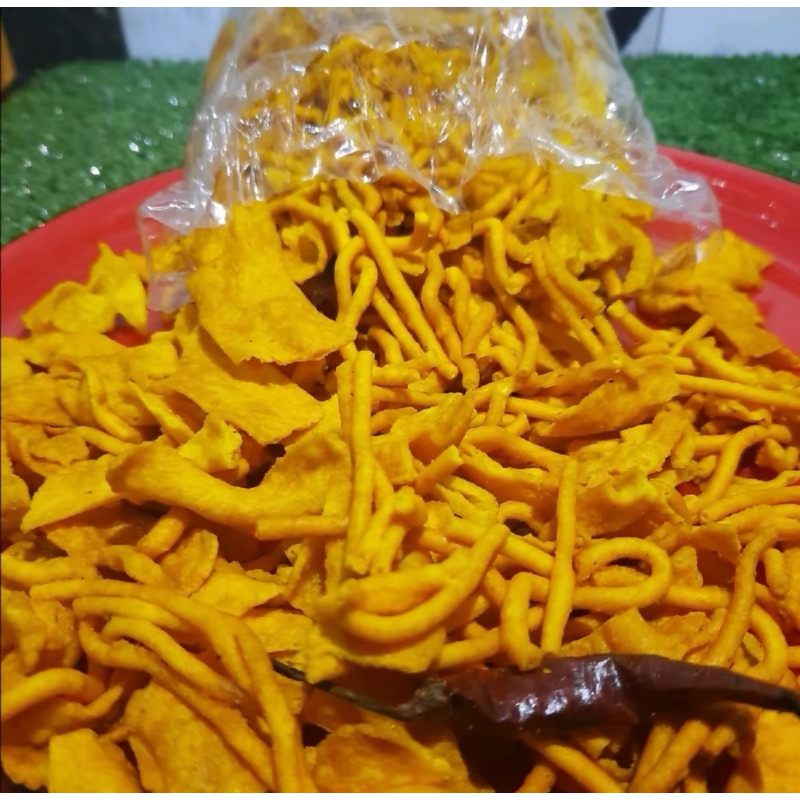 ถั่วทอดพม่า ขนมถั่ว กรอบ สด ใหม่ (มีพริกและใบมะกรูด)