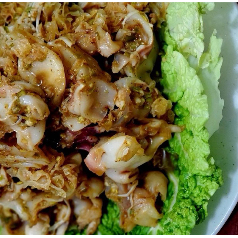 น้ำมันงาปลาหมึกรสชาติออกแซ่บนัวเผ็ดอร่อยหอมน้ำมันงาปรุงสุกแล้วไม่มีสารกันบูด(มีผงชูรส)