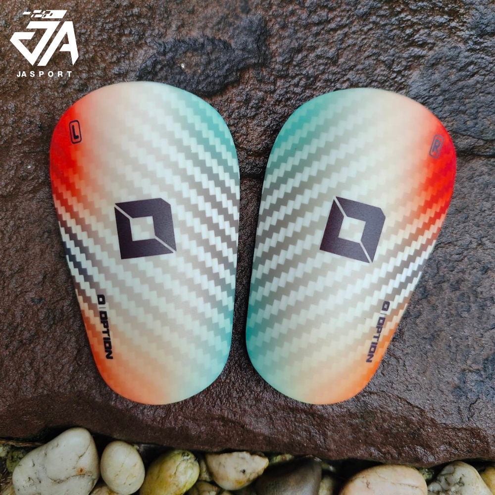 OPTION สนับแข้งจิ่วช่วยป้องกันการบาดเจ็บ(แท้)