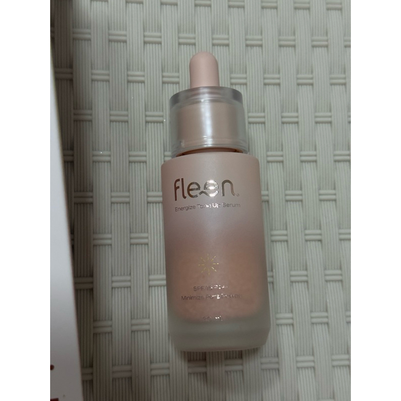 ส่งต่อ‼️Fleen โทนอัพ tone up