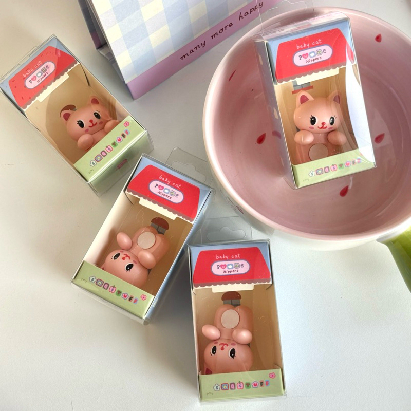 พร้อมส่ง🐱 ฮิปเปอร์ติดโทรศัพท์น้องแมว soqstuff Hipper for phone💗