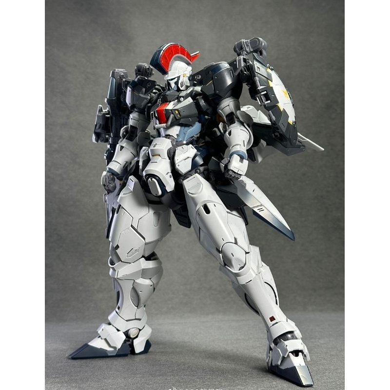 1/60 tallgreese monument