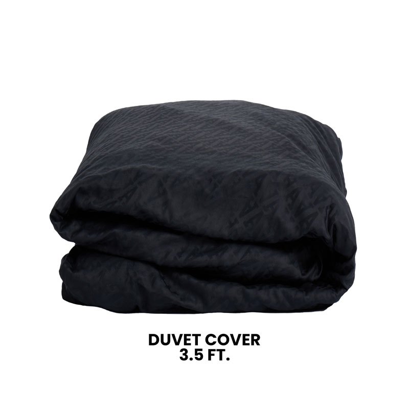 DUVET COVER 3.5 FT. (100% BCI Cotton jacquard monogram duvet cover.)