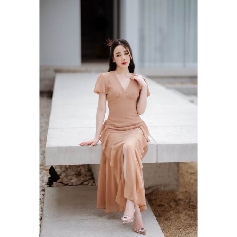 firrr ila dress / XL brown มือสอง น้ำตาล เดรสออกงาน ชุดออกงาน