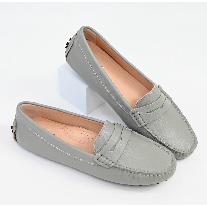 Soulmate Shoes รองเท้าหนังแท้ Classic Mate in Beige