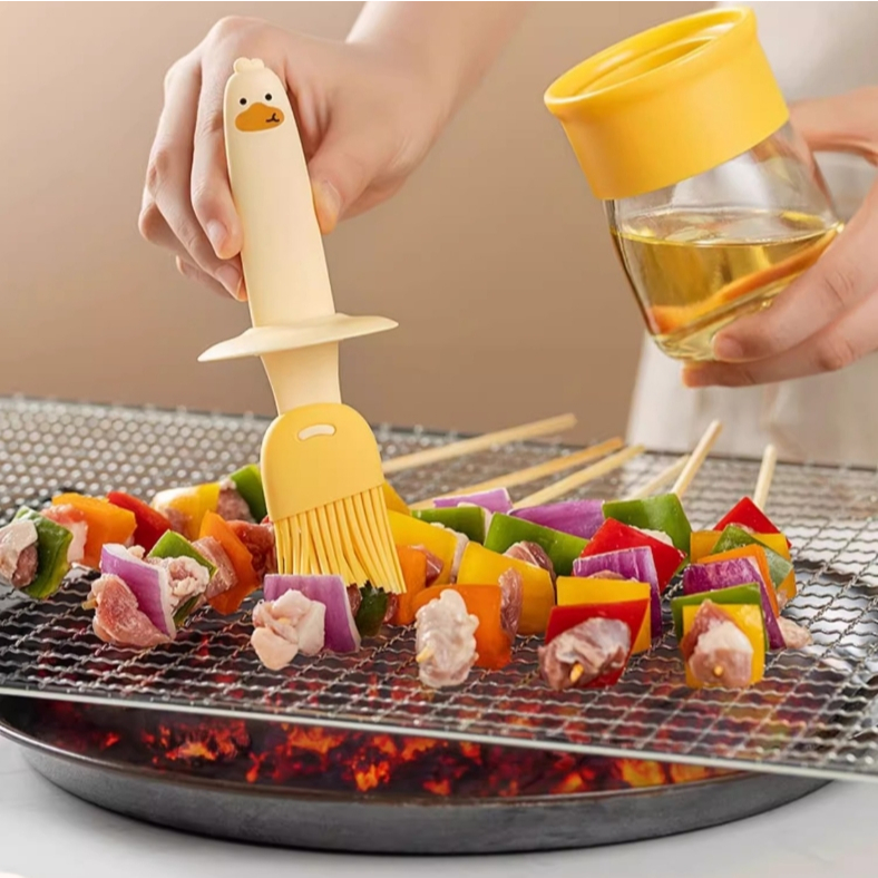 2 in 1 ขวดพร้อมแปรงทาซอส น้ำมัน อุปกรณ์ทำอาหารในครัว  แปรงซิลิโคน 🐣🍳 ทาน้ำมัน