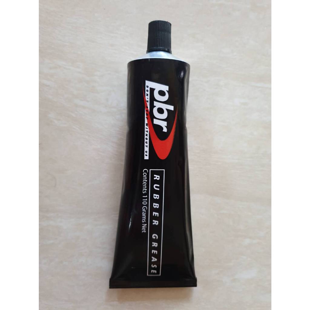 จาระบีทายางเบรค PBR 110กรัม หลอดละ 135 บาท