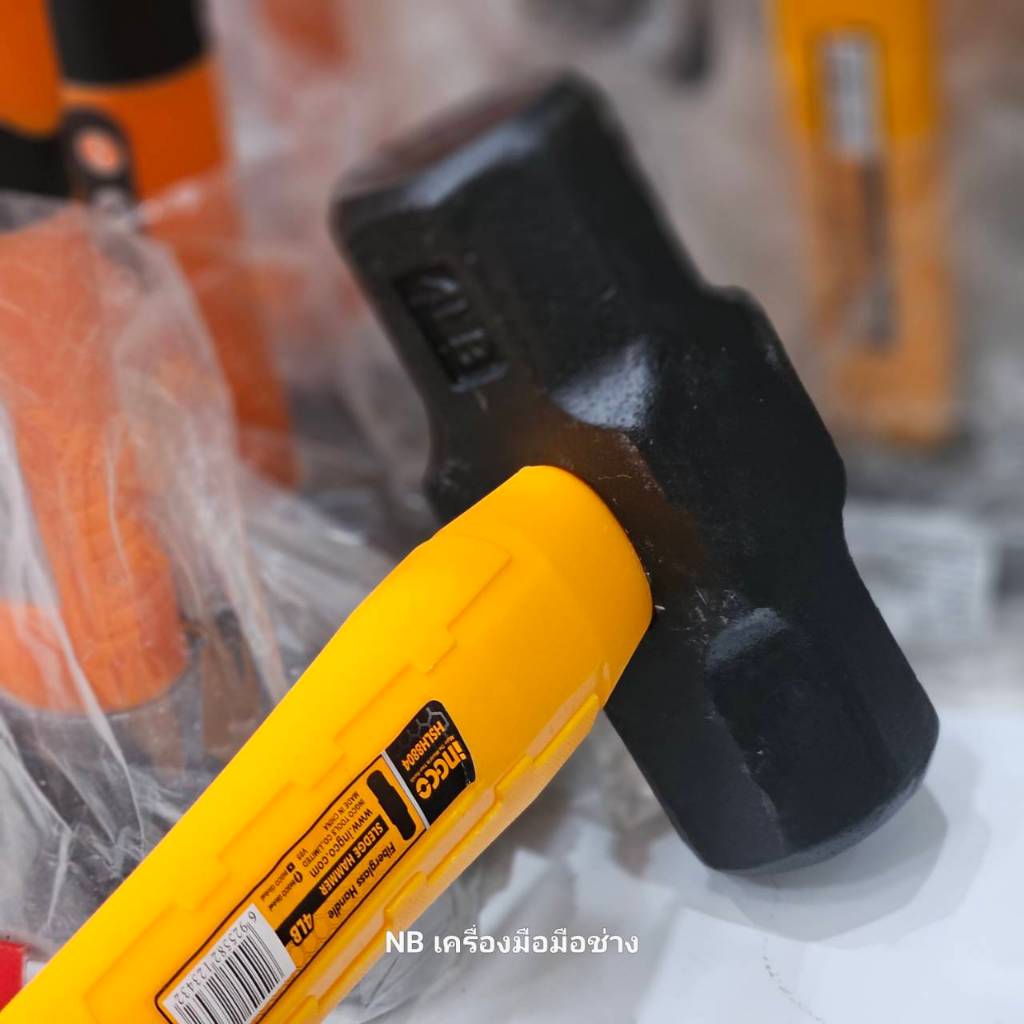 INGCO ค้อนปอนด์ 4LB รุ่น HSLH8804