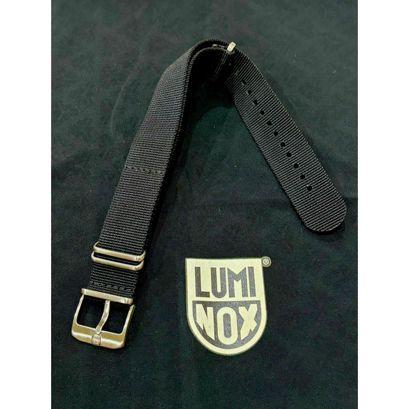 สายนาฬิกา luminox ของแท้ รุ่นใหม่ ขนาด 23 มิล พร้อมสปริงบาร์