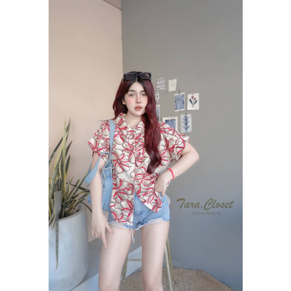 TUM098 TARA Shirt เสื้อเชิ้ต ลายดอก สงกรานต์ กระดุมหน้า กระดุมหลัง เนื้อผ้าไหมอิตาลีพิมพ์ลายอย่างดี ผ้าดี ใส่สบาย รูปที่ 2
