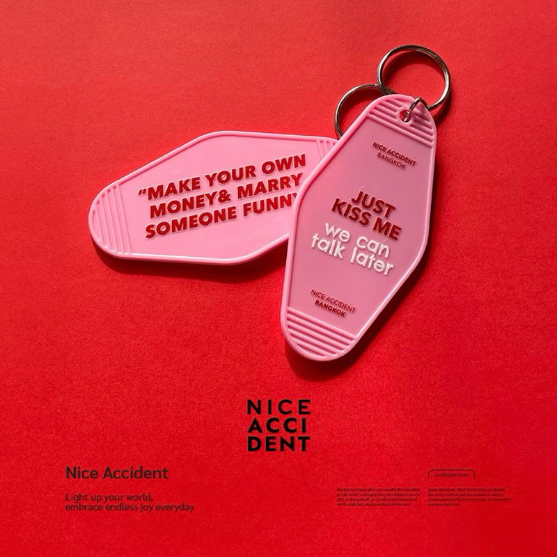 Nice Accident รุ่น ‘Motel Paradise’ | พวงกุญแจสไตล์โรงแรม สีสดใส (Motel Style Keychain)