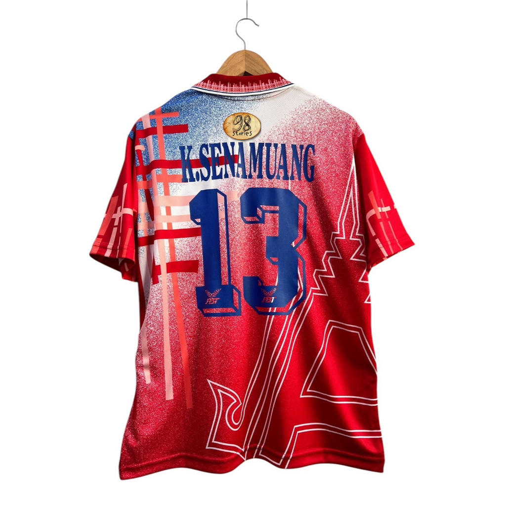 เสื้อบอลย้อนยุค ทีมชาติไทย 1998 เอเชี่ยนเกมส์ครั้งที่13 สีแดง พร้อมสกรีนชื่อเบอร์ ซิโก้ 13