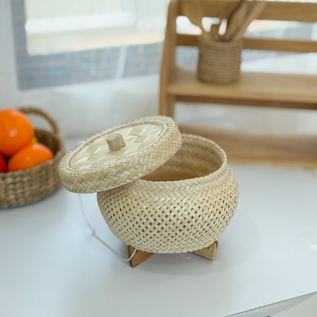 หวดจิ๋วอเนกประสงค์ นึ่งข้าว นึ่งผัก ปลา อุ่นซาลาเปา ขนาด 6-7 นิ้ว งานฝีมือชาวบ้าน มีของแถม ร้านคุณตา