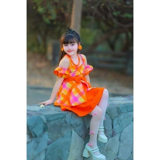 ชุดเช็ตลูกสาว ชุดสงกรานต์ รุ่นเสื้อ+กระโปรงลายดอก/ลายตารางย้อนยุค**ไม่รวมเครื่องประดับ**