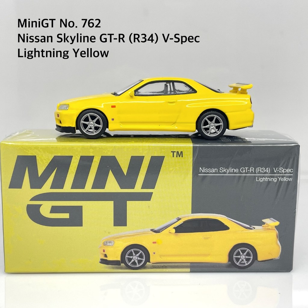 MiniGT No. 762-R Nissan Skyline GT-R (R34) V-Spec Lightning Yellow