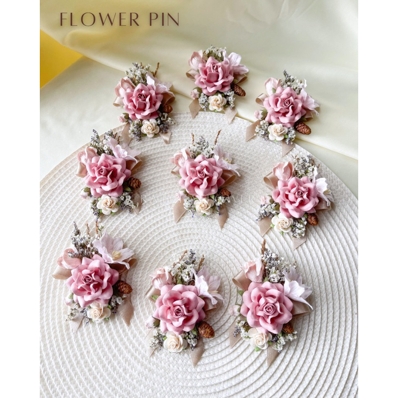 เข็มกลัดติดเสื้อ เข็มกลัดติดหน้าอกดอกไม้กระดาษสา สีชมพูกะปิ / ชมพูอ่อน