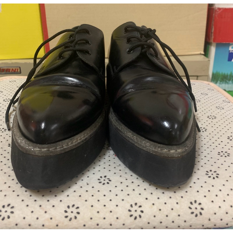 รองเท้าทำงาน Size 37 MQueen